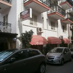 Affittacamere S. Antonio Ristorante Silvia, Furci Siculo